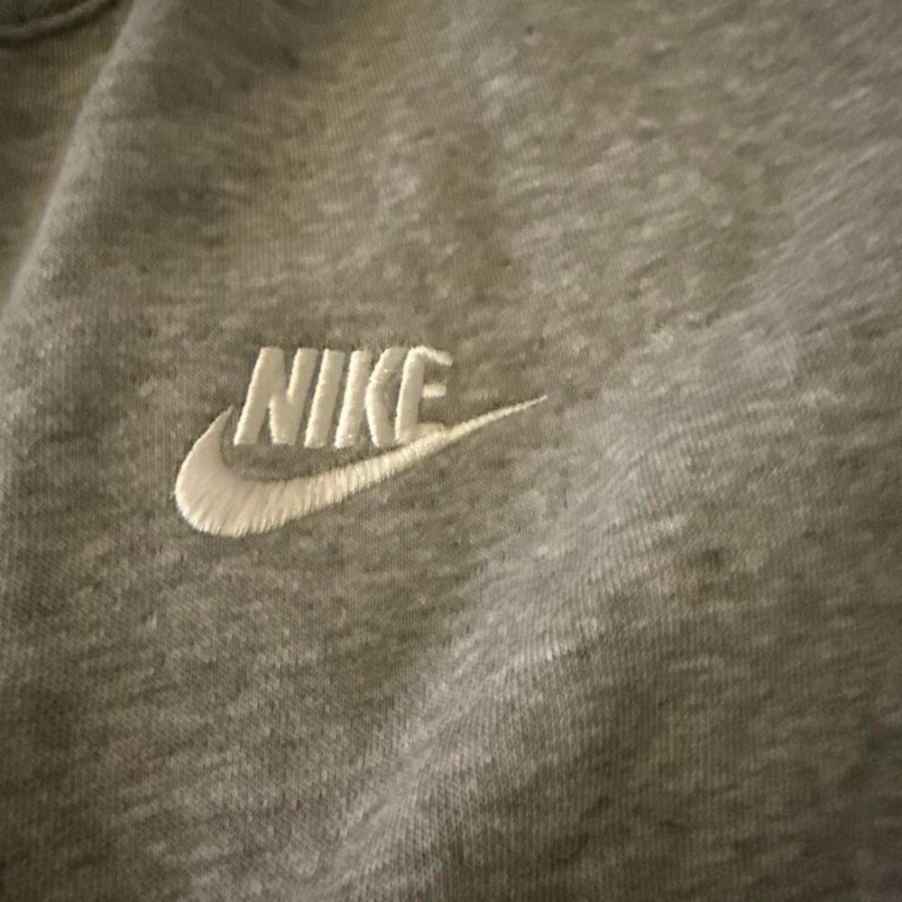 Nike Women's Grey Sweatshirt - Picture 4 of 6